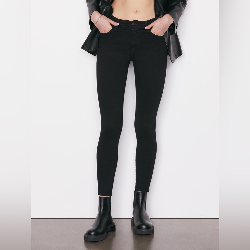 Frame Denim Le Skinny de Jeanne in Film Noir